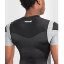 Venum Tempest short sleeve rashguard - black gray